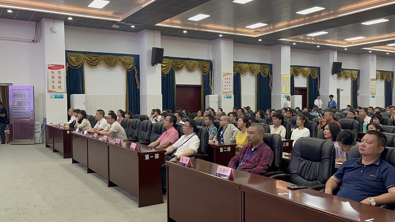 家校共攜手，一起向未來