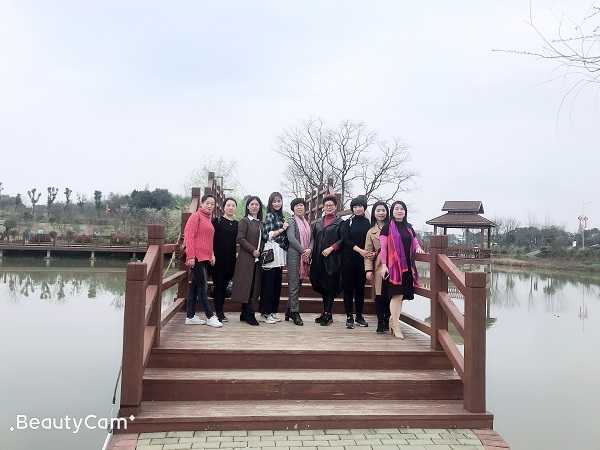 開展慶祝“三?八”婦女節(jié)活動