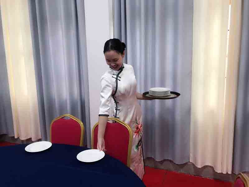 中餐服務(wù)實(shí)訓(xùn)室