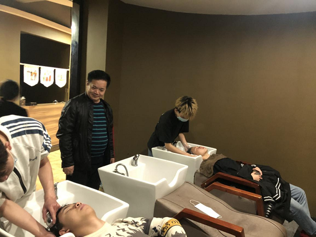 學(xué)院實訓(xùn)中心赴企業(yè)開展教學(xué)實習(xí)技能抽考