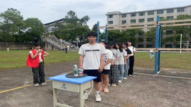 托穩(wěn)精彩，盤出風(fēng)采——經(jīng)貿(mào)旅游學(xué)院成功舉辦戶外托盤技能比賽