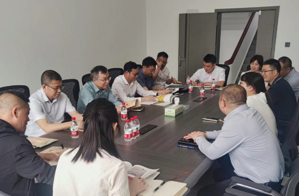 學(xué)院赴衡陽智能衡器計(jì)量產(chǎn)業(yè)園開展產(chǎn)教融合專題調(diào)研